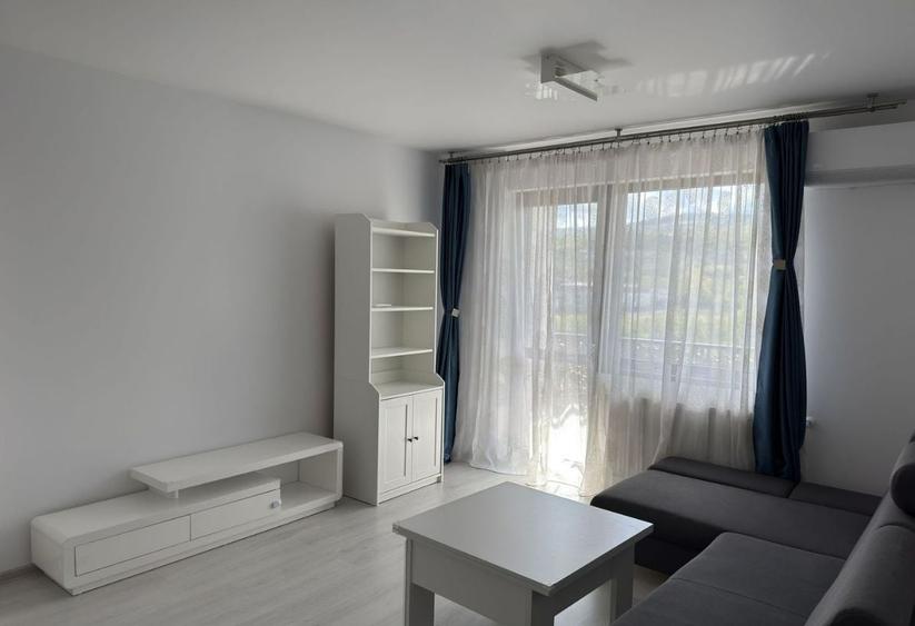 Apartament cu 2 camere decomandat, mobilat în Borhanci