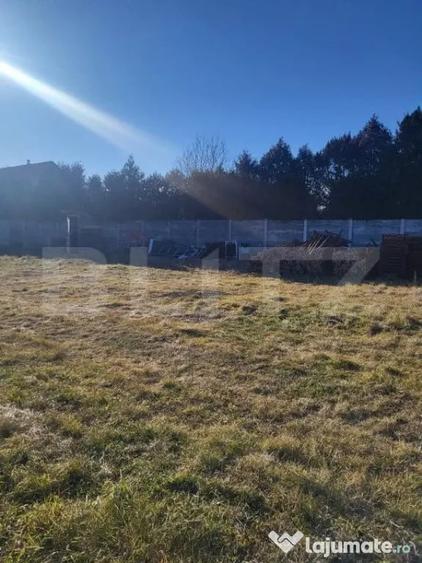 Teren de 350 mp, în Central