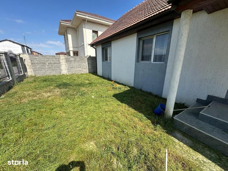 Casă cu 4 camere cu Teren 365 Mp în Giroc