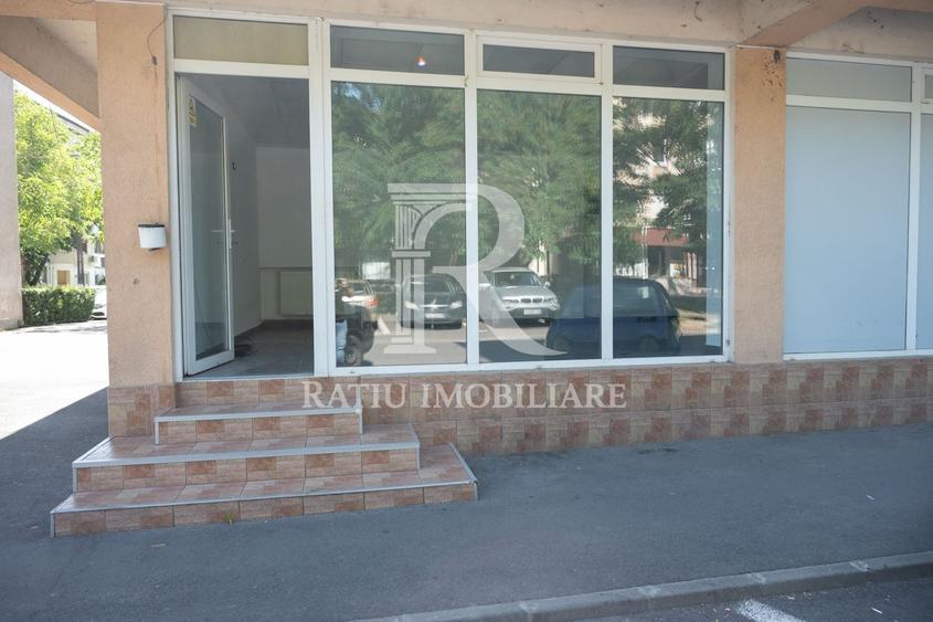Birou, de 45 mp, în Iosia
