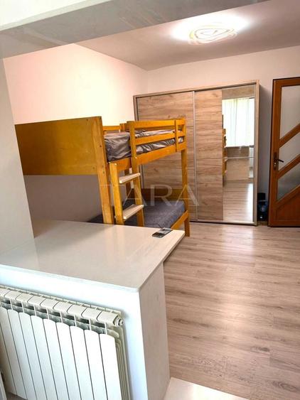 Apartament cu 3 camere decomandat, mobilat în Mărăști