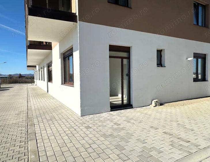 Apartament 2 camere 60 mp cu geam la baie langa Paradisul Acvatic - 20