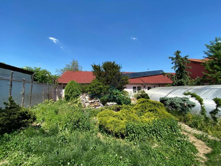 Casă individuală cu 5 camere cu Teren 928 Mp în Decebal
