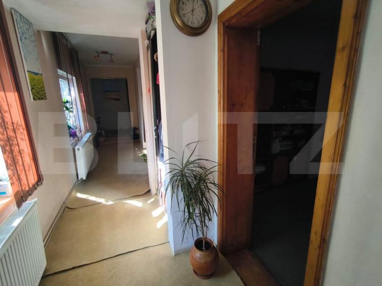 Casă cu 3 camere cu Teren 559 Mp în Central