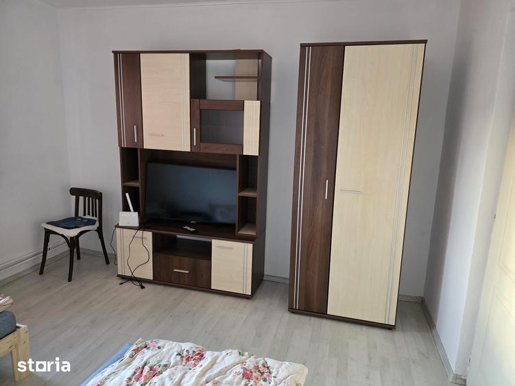 Casă cu 3 camere cu Teren 150 Mp în Central