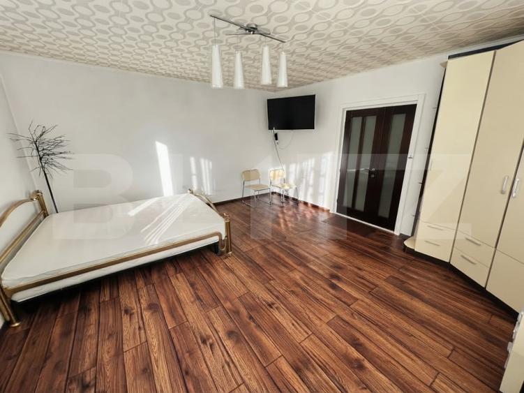 Garsonieră decomandată, mobilată în Dâmbul Rotund