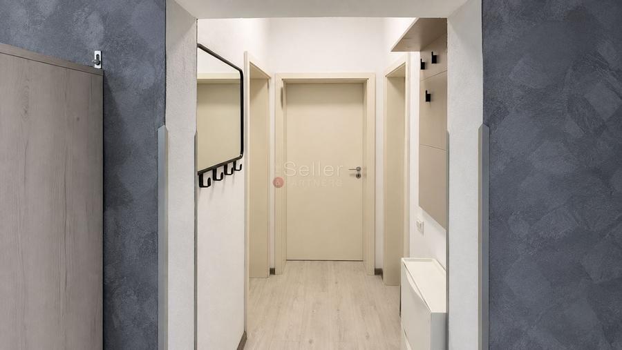 Apartament cu 3 camere decomandat, mobilat în Brașovul Vechi