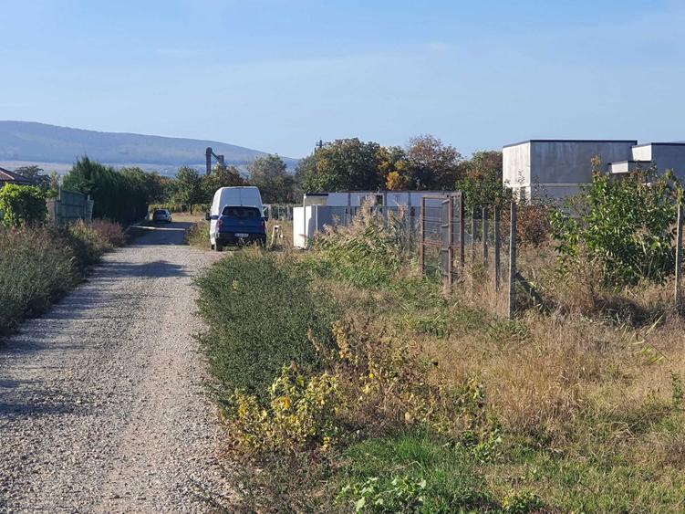 Teren de 1000 mp, în Câmpineanca
