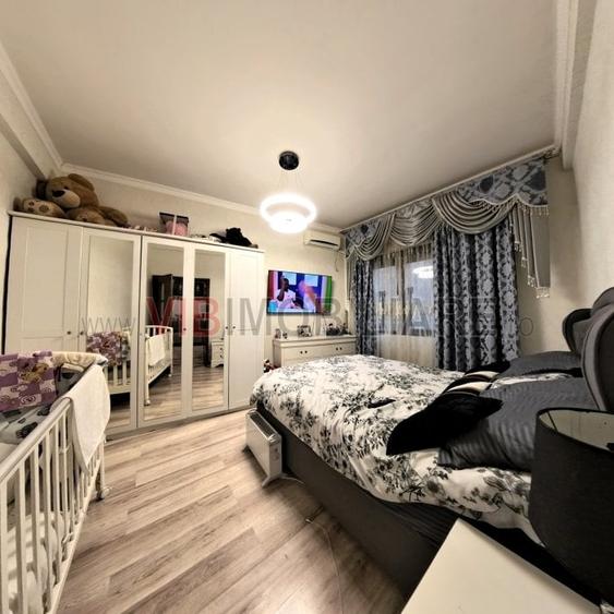 Apartament cu 2 camere decomandat, mobilat în Victoriei