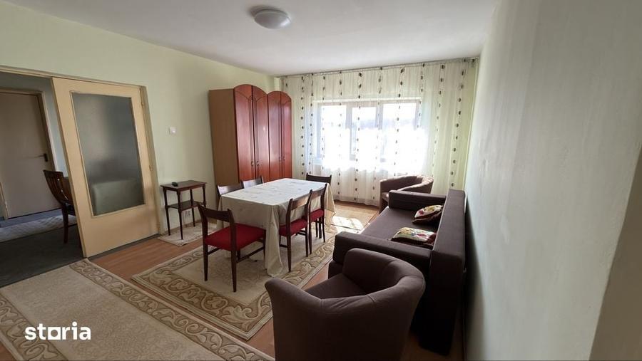 Apartament cu 2 camere decomandat în Canta