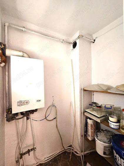 Apartament cu 3 camere decomandat în Micro 17