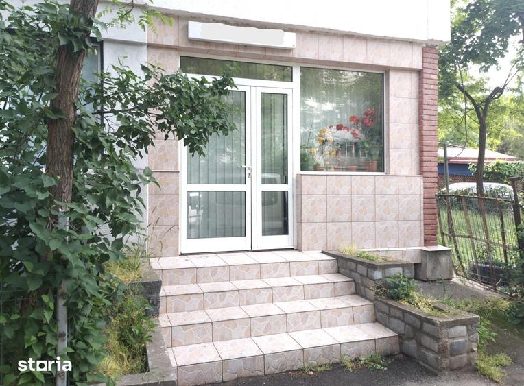 Apartament cu 4 camere semidecomandat în Țiglina 3