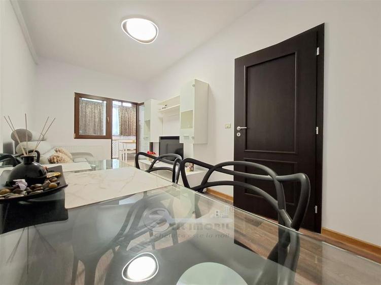Apartament cu 3 camere decomandat, mobilat în Cug