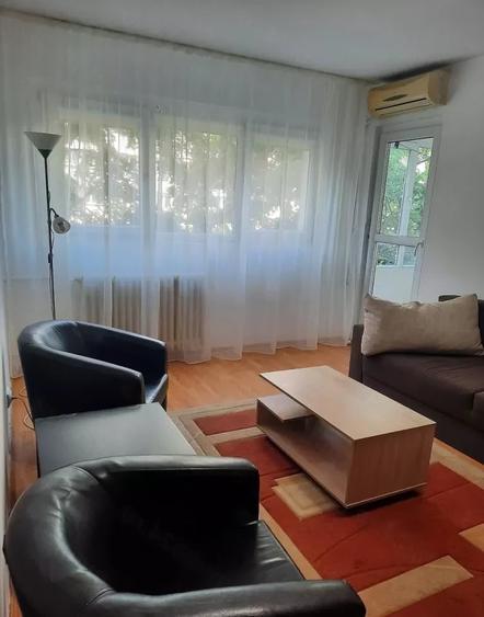 Apartament cu 2 camere semidecomandat, mobilat în Iancului