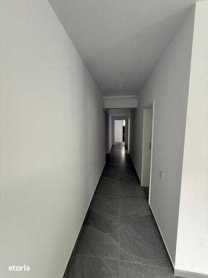 Apartament cu 3 camere în Dobroești