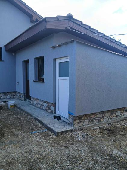 Casă cu 3 camere în Central