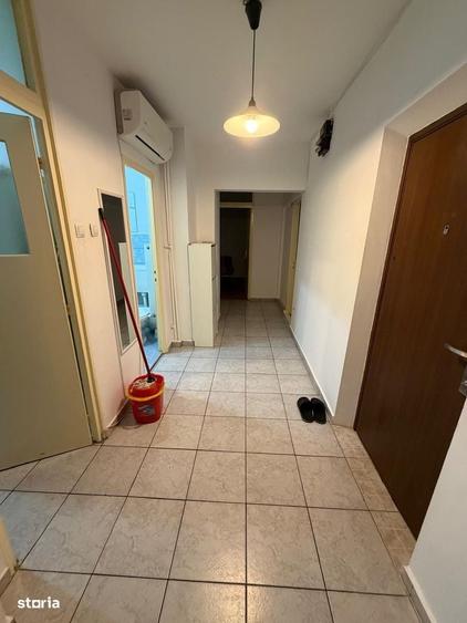 Apartament cu 3 camere decomandat în 13 Septembrie
