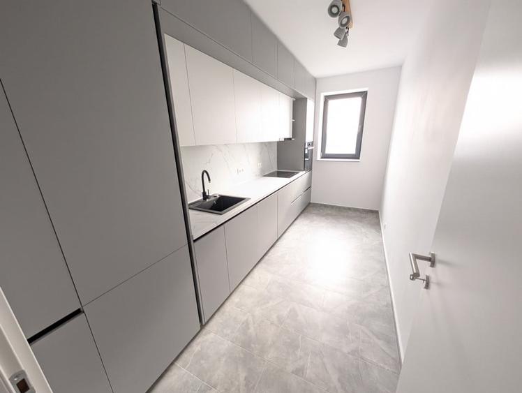Apartament cu 2 camere decomandat, mobilat în Băneasa