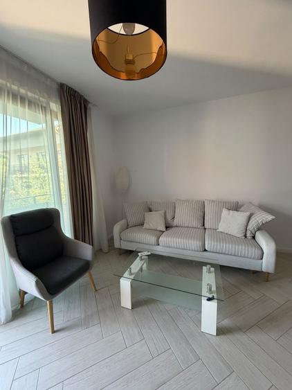 Apartament cu 2 camere semidecomandat în Zorilor