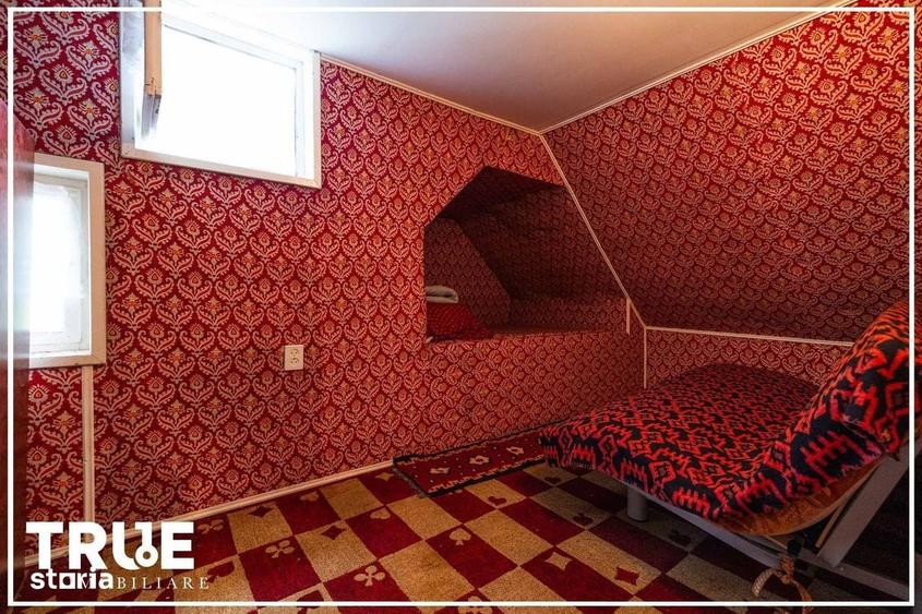 Casă cu 3 camere cu Teren 164 Mp în Praid