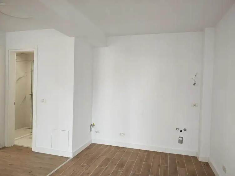 Apartament cu 3 camere decomandat în Armeneasca