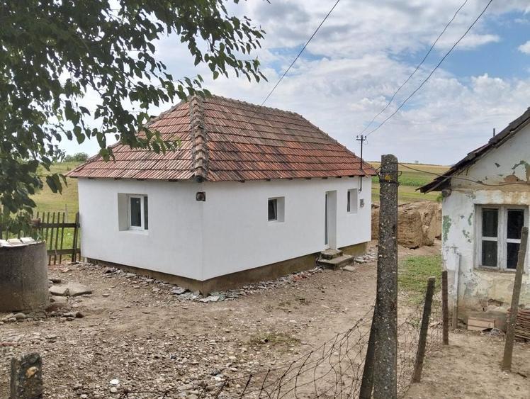 Casă cu 2 camere în Bălaia