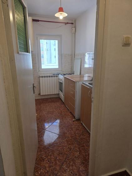 Garsonieră decomandată în Rahova