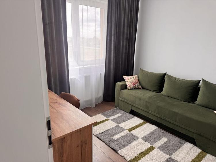 Apartament cu 3 camere decomandat în Dumbrăvița