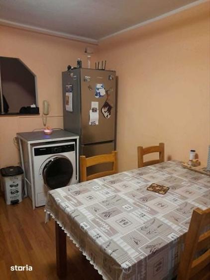 Vand apartament 4 camere 81mp2 - 2