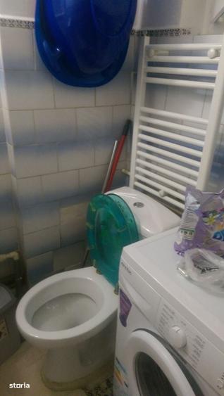 Apartament cu 3 camere în Rahova