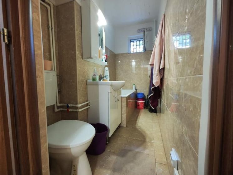 Apartament cu 3 camere decomandat, mobilat în Theodor Pallady
