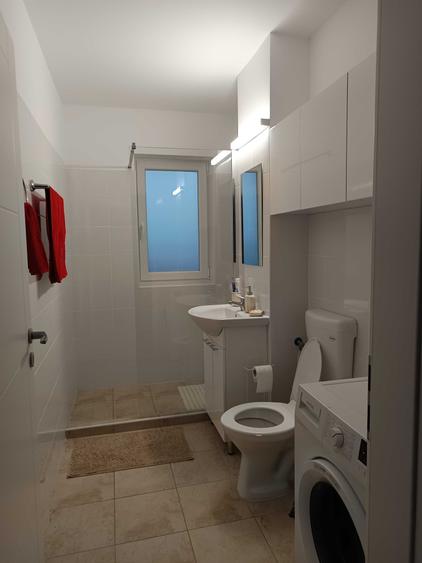 Apartament cu 2 camere decomandat în Sânpetru