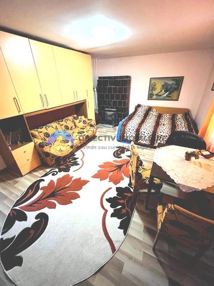 Casă cu 3 camere cu Teren 1300 Mp în Slobozia (Roznov)