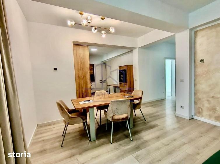 Casă cu 4 camere cu Teren 450 Mp în Păulești