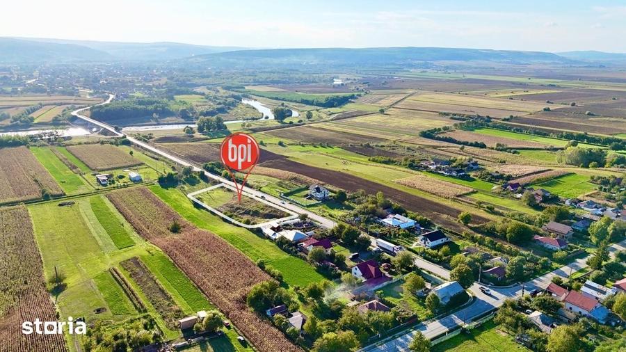 Teren de 4642 mp, în Sud