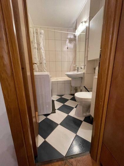 Apartament cu 2 camere decomandat în Bucur Obor
