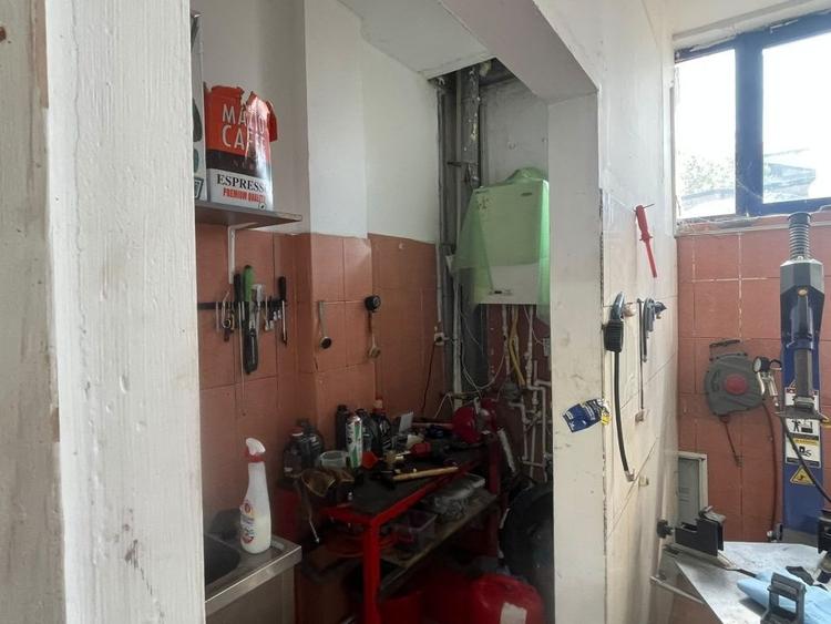 Spatiu de birouri cu terasa de inchiriat, la intrarea in Bragadiru - 7