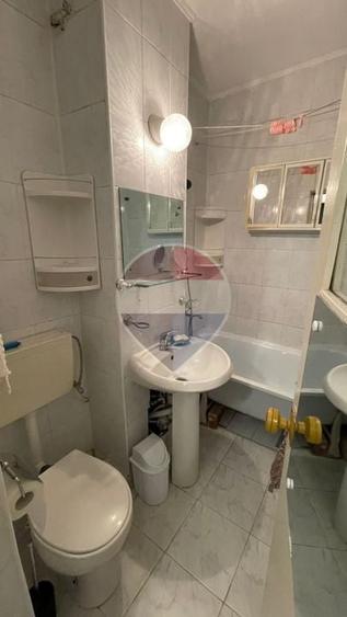 Garsonieră decomandată în Obcini