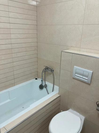 Apartament cu 3 camere decomandat, mobilat în Nufărul