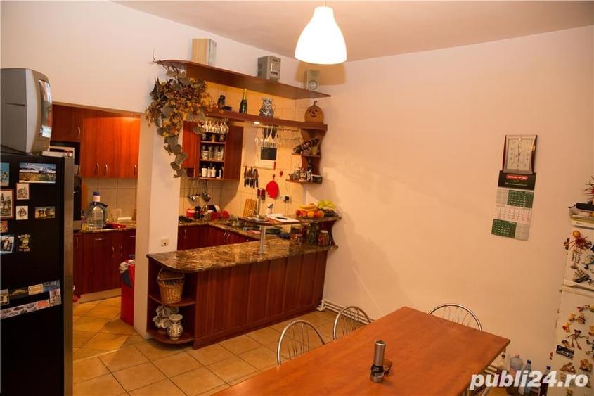 Casă cu 8 camere cu Teren 516 Mp în Predeal