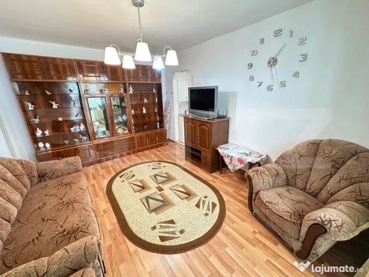Apartament cu 2 camere semidecomandat, mobilat în Astoria