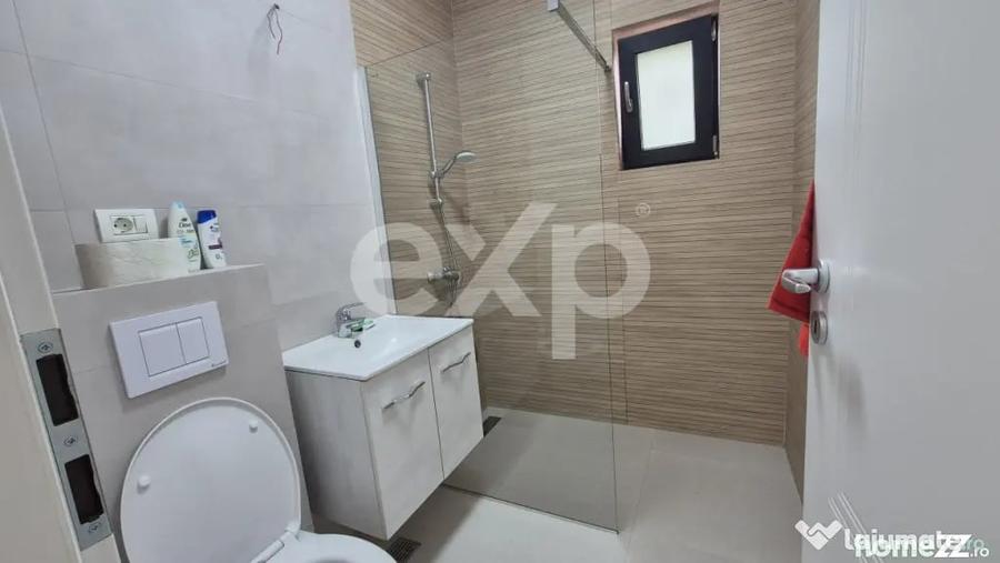 Apartament cu 2 camere decomandat în Trivale