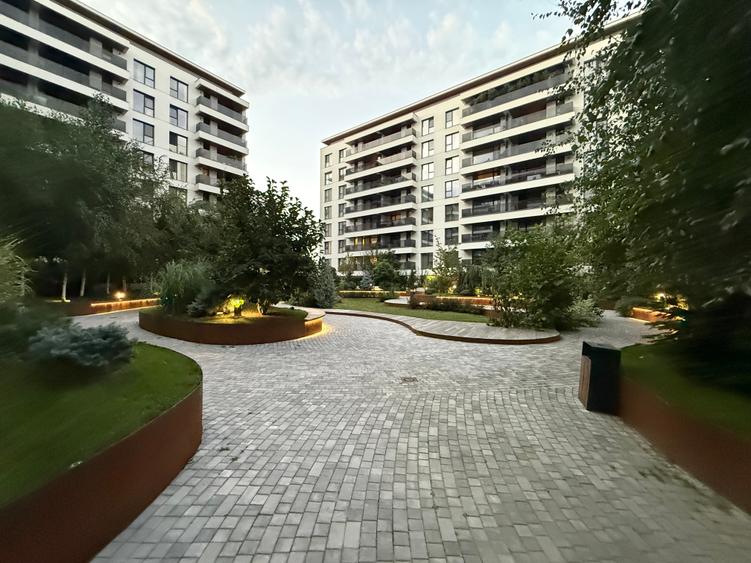 Apartament cu 2 camere decomandat în Aviației
