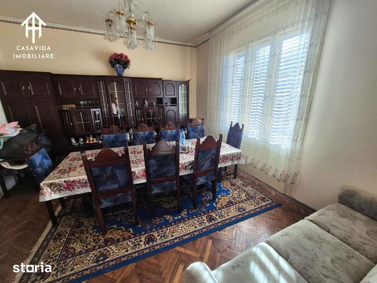Casă cu 2 camere cu Teren 365 Mp în Central