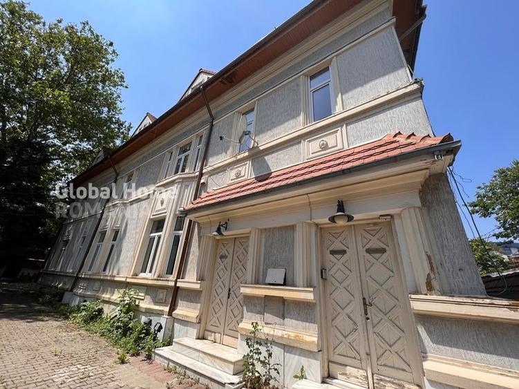 Casă cu 20 camere cu Canalizare în Unirii