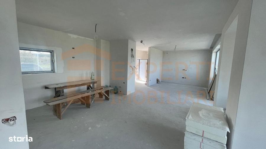 Casă cu 4 camere în Agigea