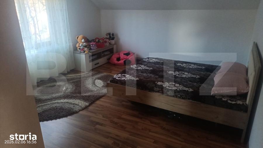 Casă cu 5 camere cu Teren 800 Mp în Ibănești