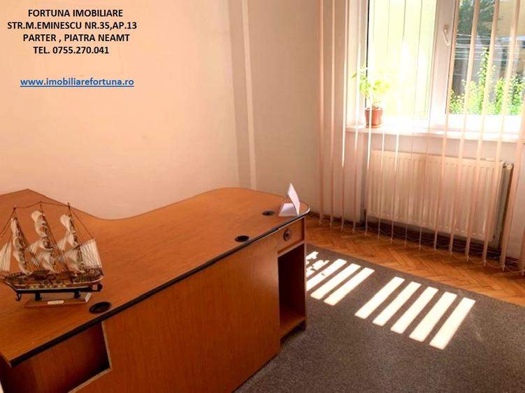 Apartament cu 4 camere decomandat în Central