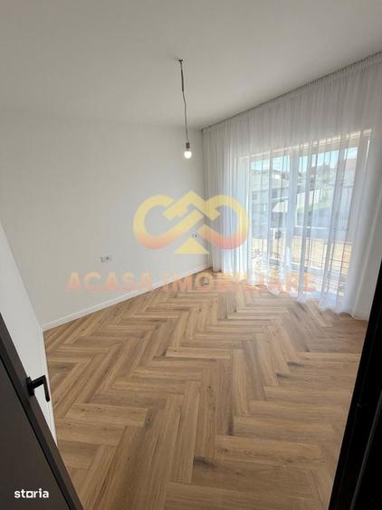 Casă cu 4 camere decomandat cu Teren 230 Mp în Bârnova