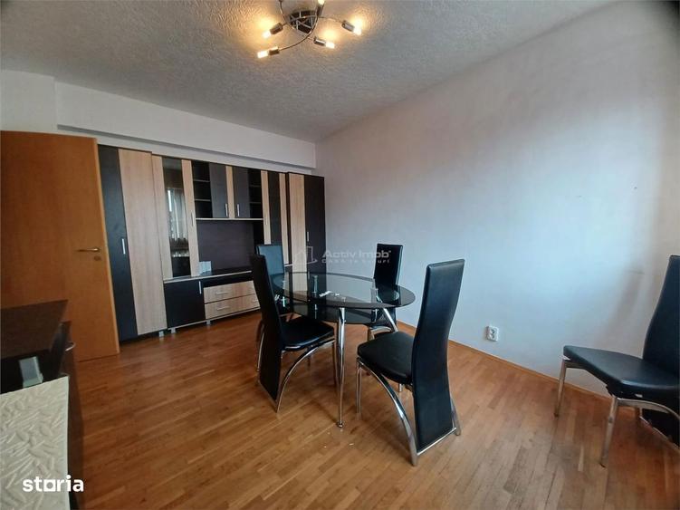 Vanzare Apartament 3 camere - Piata Victoriei Sfin5 - 2